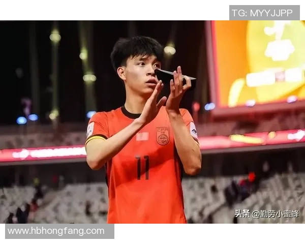 00后国足球星崛起 新一代足坛新力量正逐步引领中国足球未来 00后国足球星崛起 新一代足坛新力量正逐步引领中国足球未来