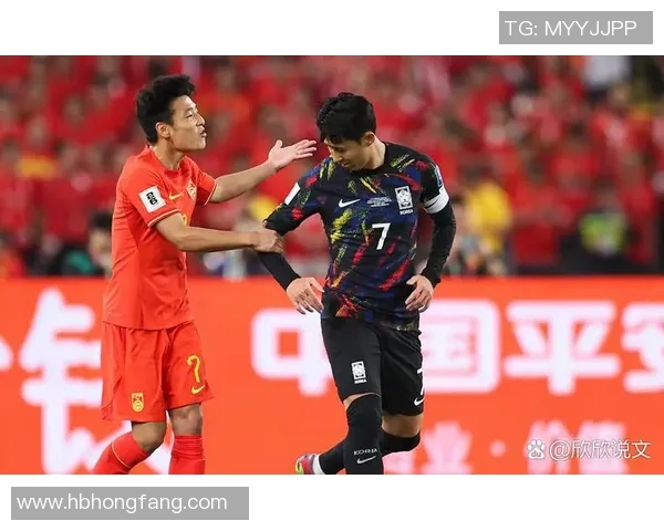 现役足球50大球星全方位解析 力压群雄的技术风采与赛场传奇 现役足球50大球星全方位解析 力压群雄的技术风采与赛场传奇