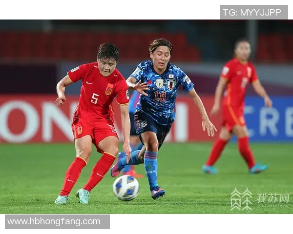 早期北京女足球星的崛起与奋斗历程：从默默无闻到风靡赛场的传奇之路